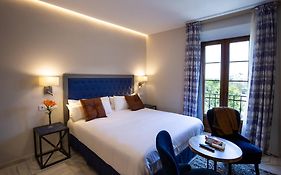 Plazuela del Carbón Suites